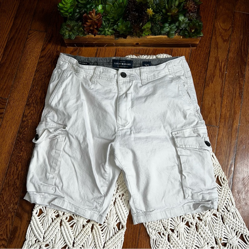 Lucky Brand | Khaki Cargo Shorts - Picture 1 of 7